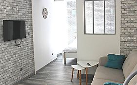 Studio cosy centre ville neuf et équipé